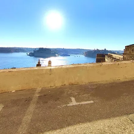 Port 531 Savynomad Harbour Residences Wow Views Feriehus Valletta